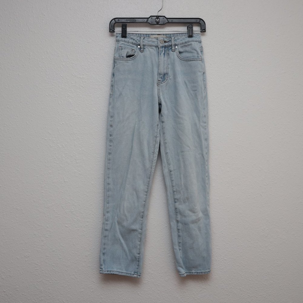 PacSun Mom Jeans Size 23 Color Faded Blue Denim